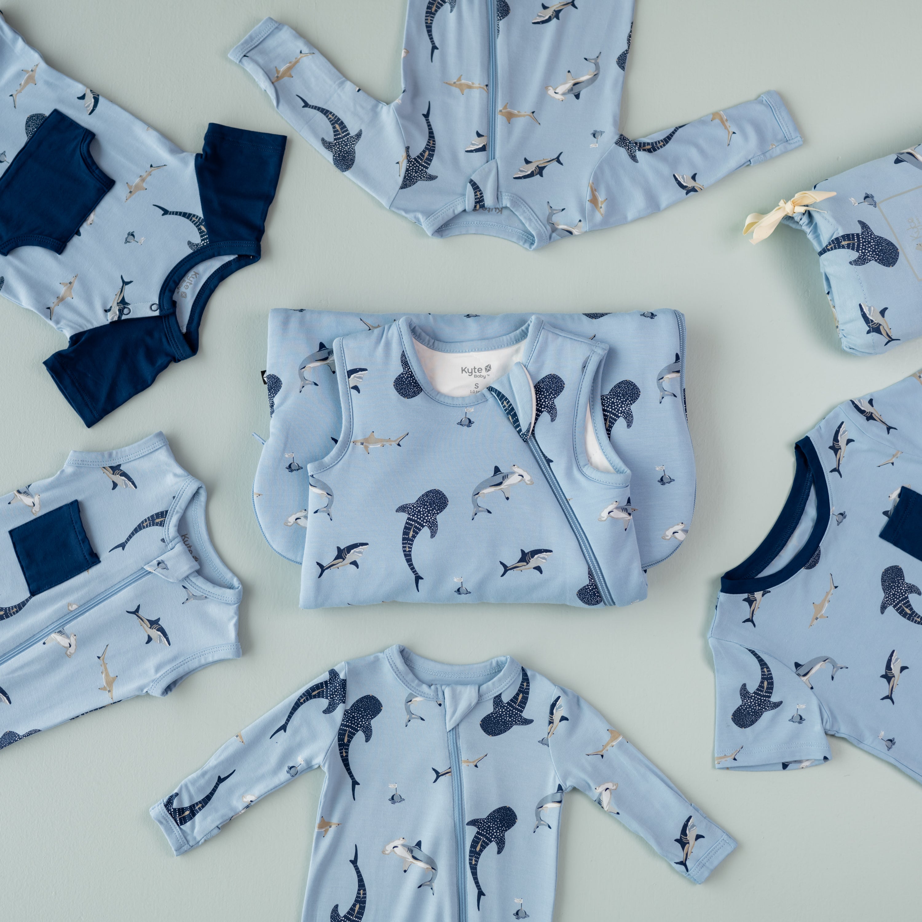 Pocket Romper in Stream Shark