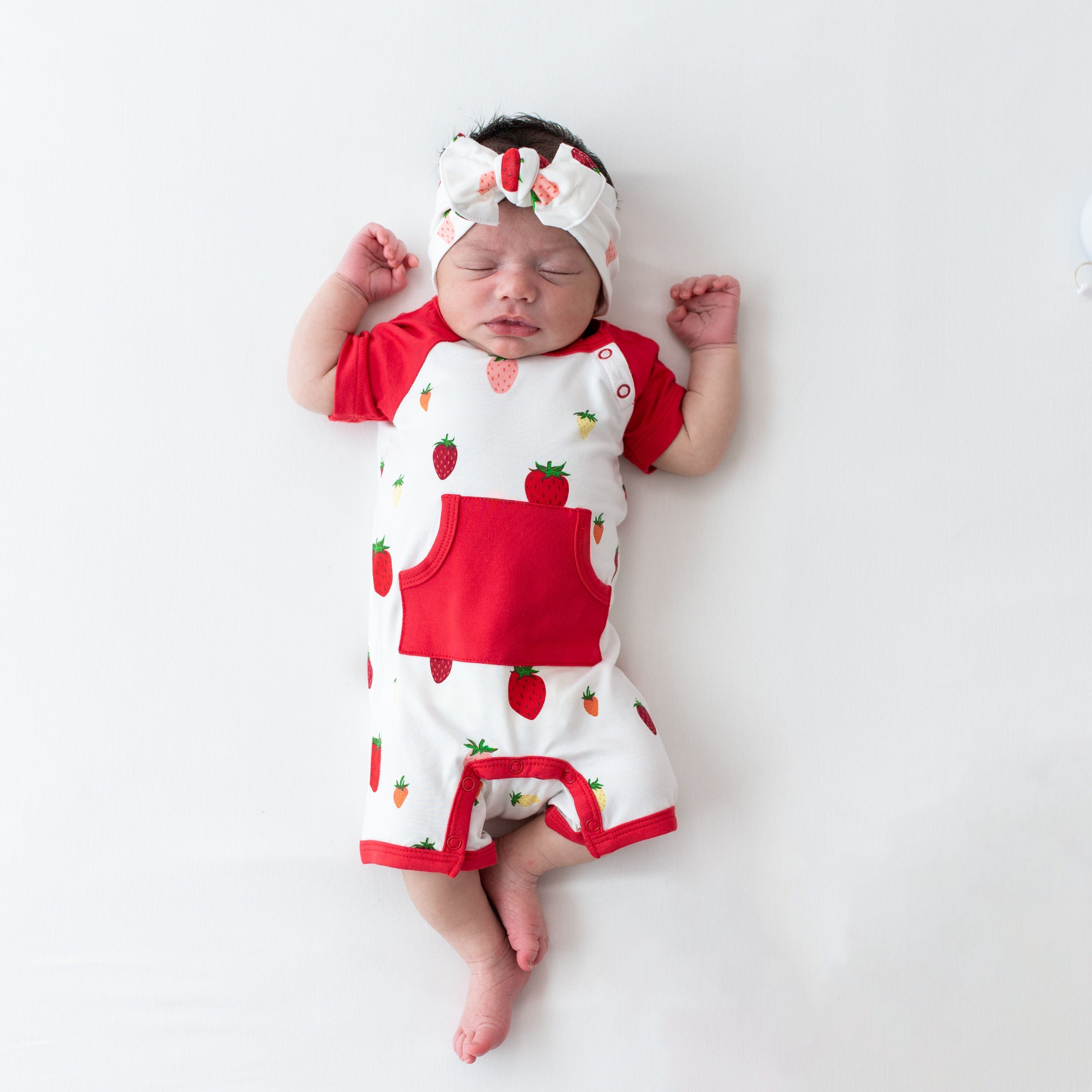 Kyte BABY Baby Bows Bow in Strawberry