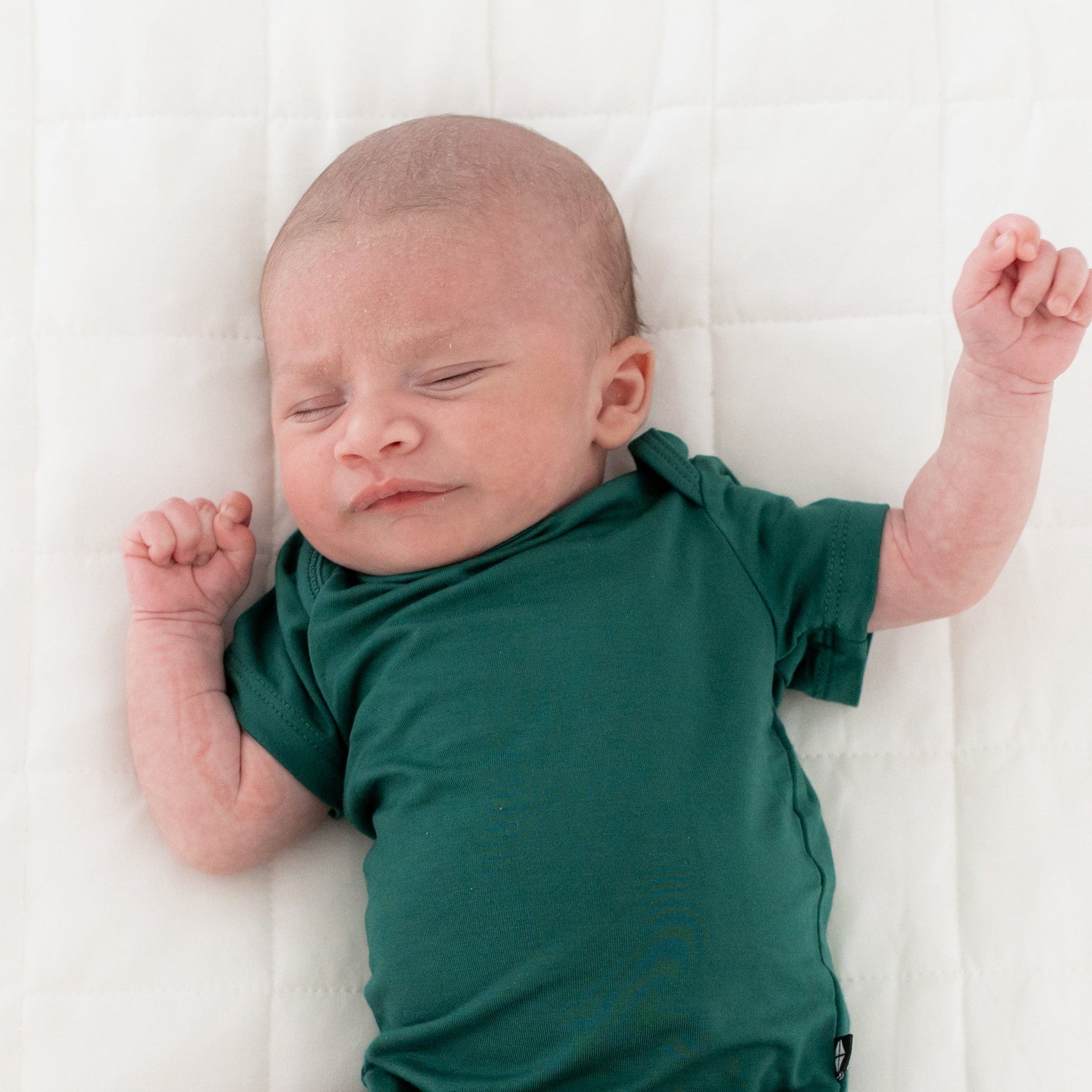 Kyte BABY Short Sleeve Bodysuits Bodysuit in Emerald