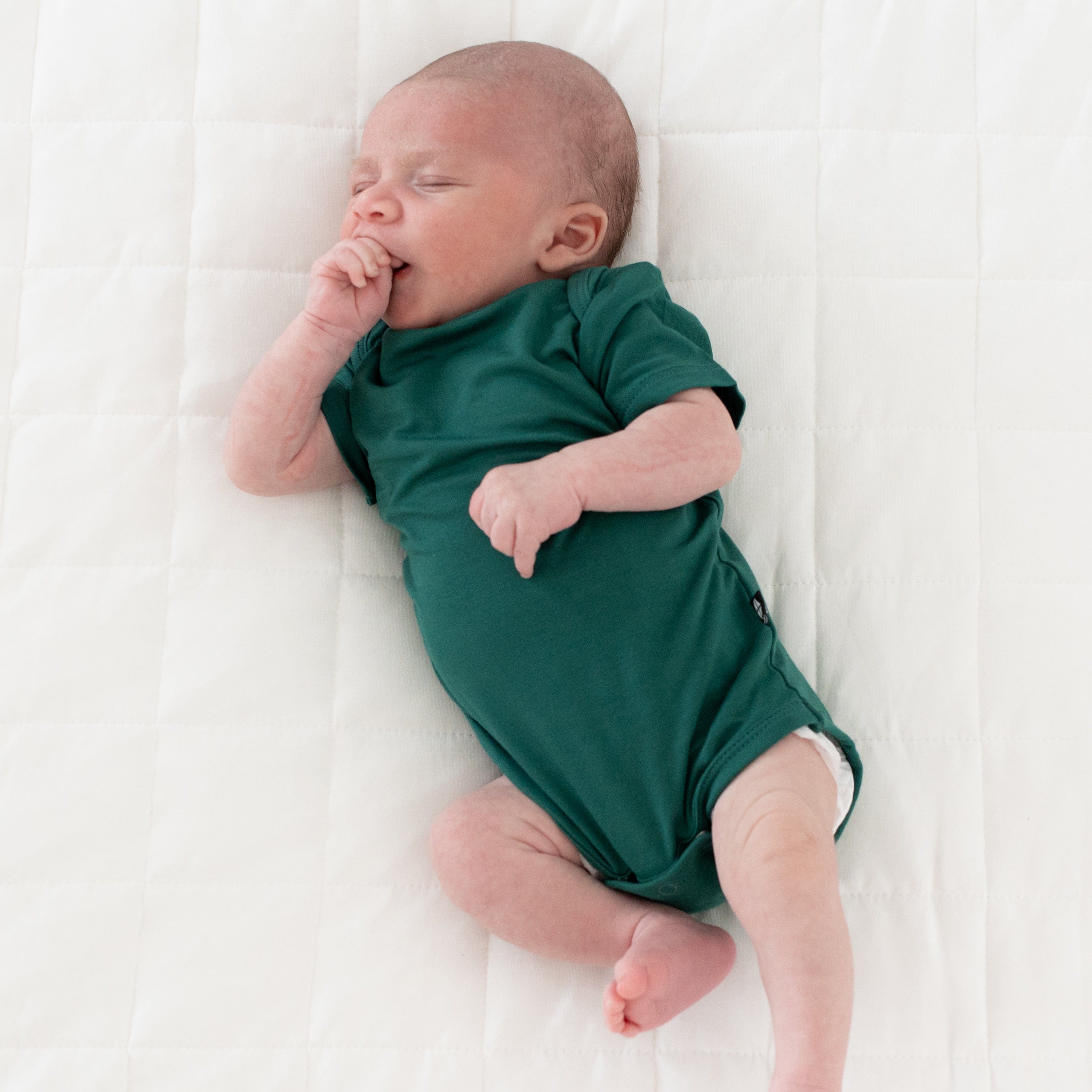 Kyte BABY Short Sleeve Bodysuits Bodysuit in Emerald