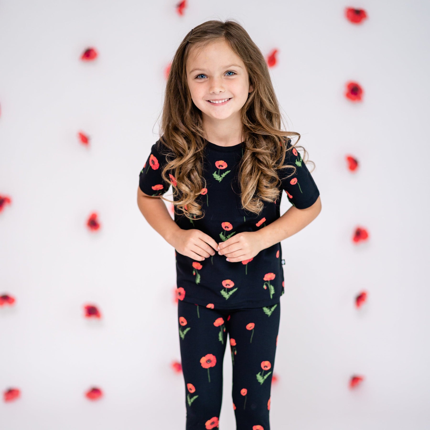 Kyte Baby Short Sleeve Toddler Unisex Tee Toddler Crew Neck Tee in Midnight Poppies