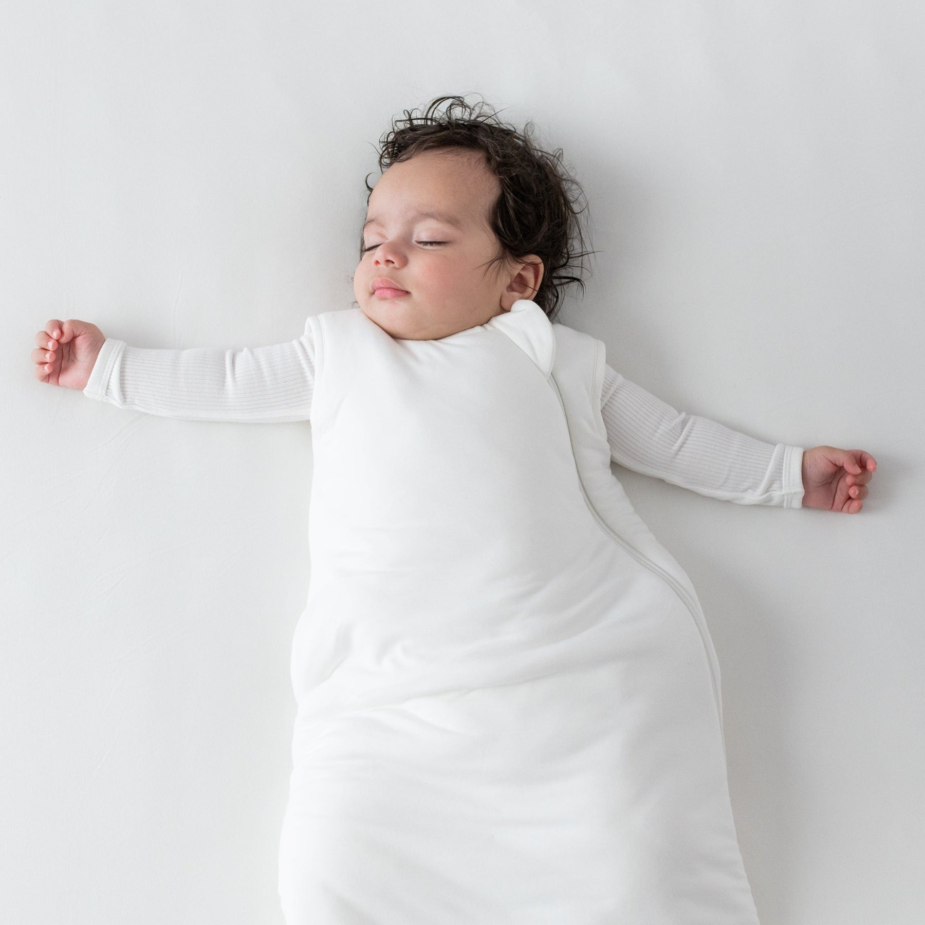 Kyte BABY Sleep Bag 2.5 Tog Sleep Bag in Cloud 2.5