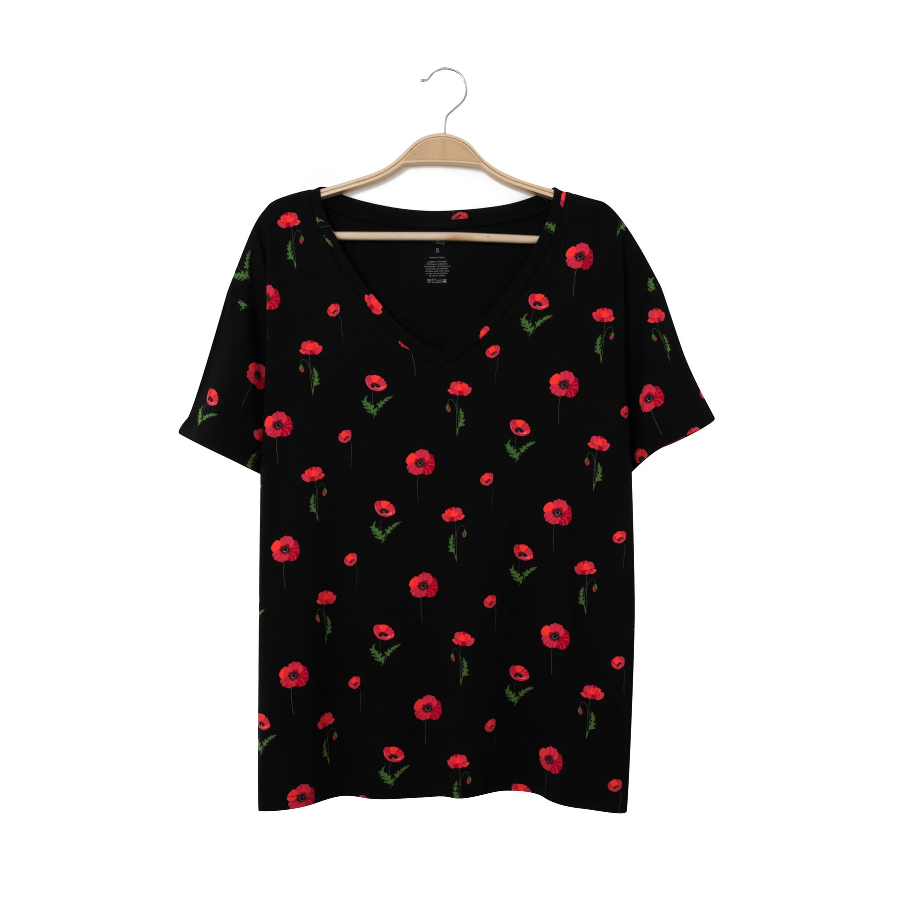 Kyte Baby Women's V-Neck Women’s Relaxed Fit V-Neck in Midnight Poppies