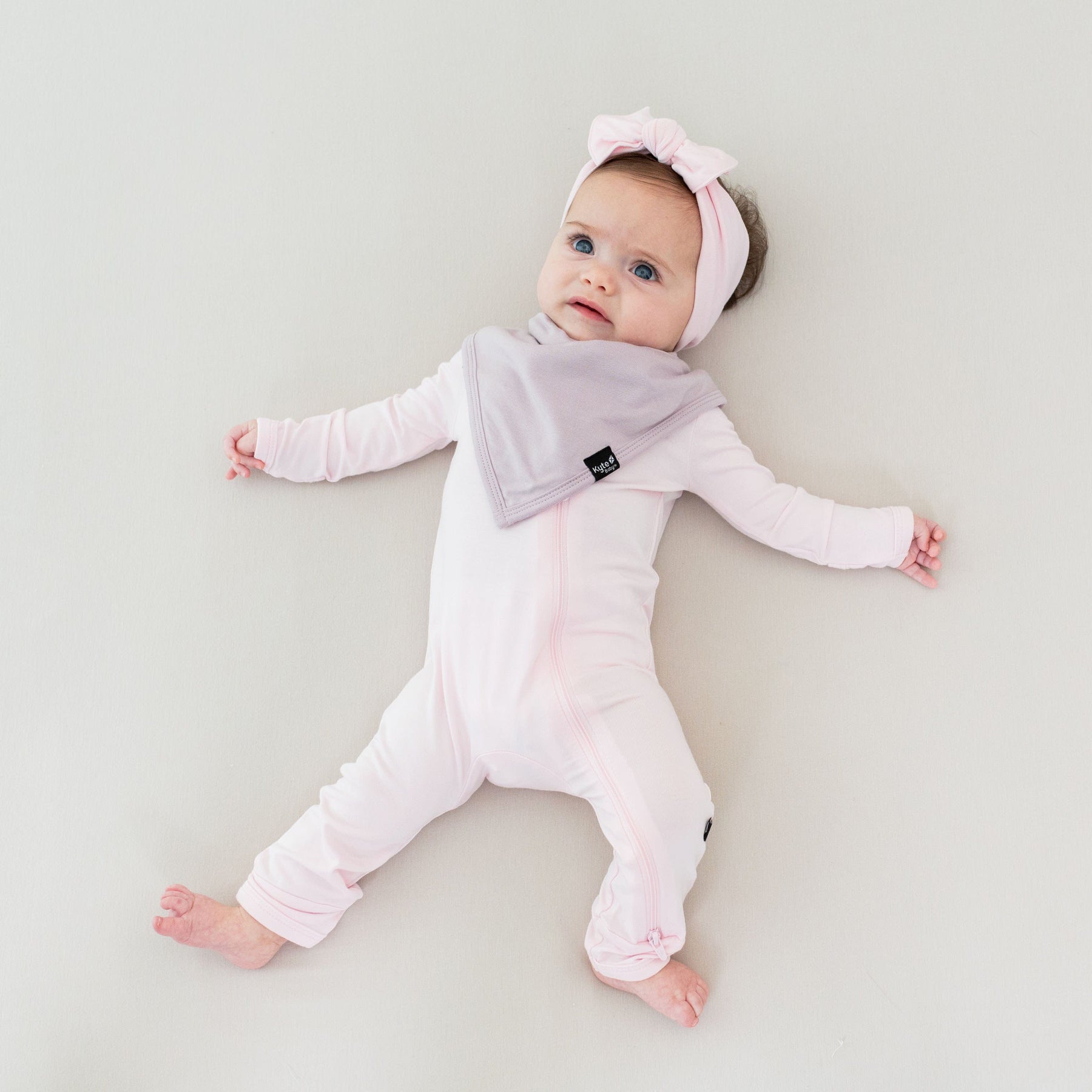 Kyte Baby Zippered Rompers Zippered Romper in Sakura